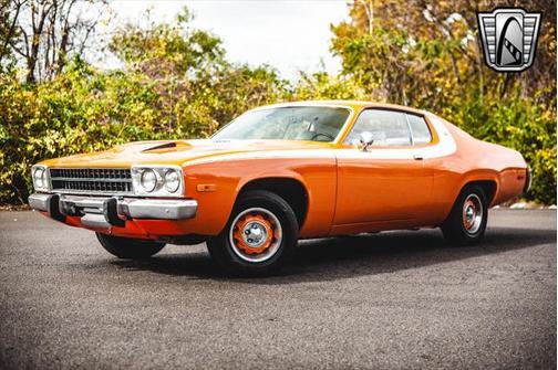 Photo 2 of 99 of 1973 Plymouth Satellite Road Runner