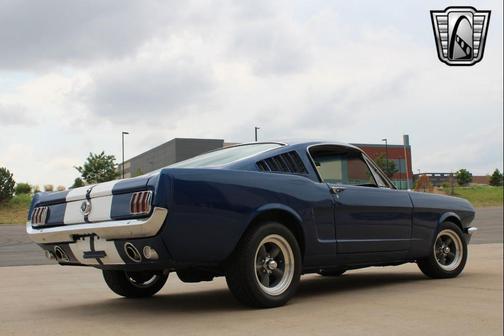 1965 Ford Mustang Base