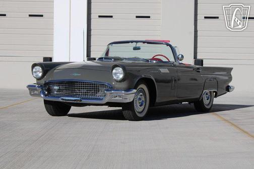 1957 Ford Thunderbird Base