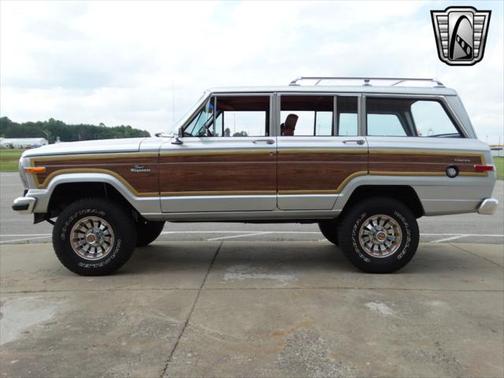1986 Jeep Wagoneer Grand Wagoneer