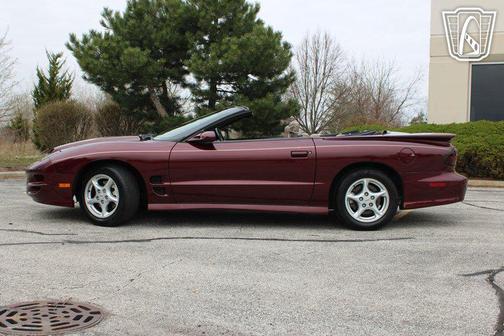 MAROON 2000 Pontiac Firebird Trans Am
