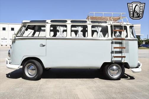 1968 Volkswagen Type 2 Kombi