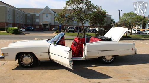 WHITE 1973 Cadillac Eldorado