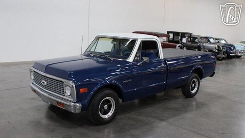 Blue and White 1971 Chevrolet C10/K10 Base