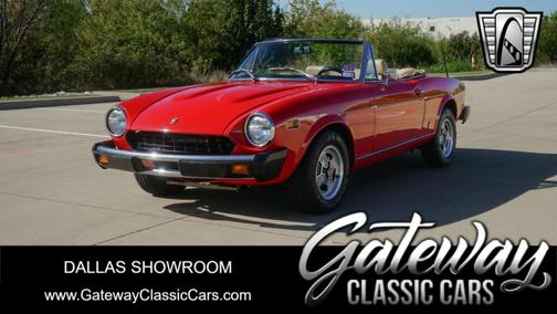 1977 FIAT 124 Spider