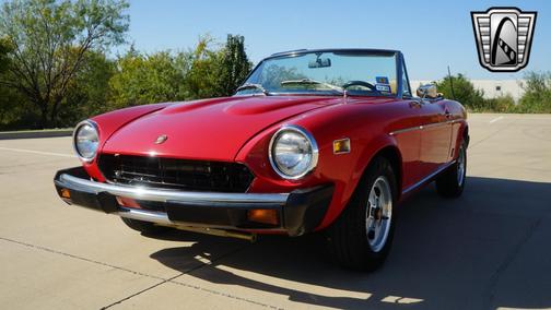 1977 FIAT 124 Spider