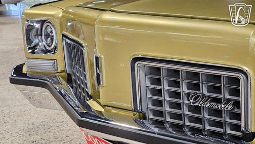 1972 Oldsmobile 98 Base