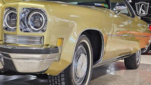 1972 Oldsmobile 98 Base