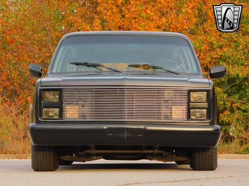 1988 Chevrolet Suburban 