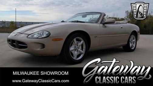 1999 Jaguar XK8