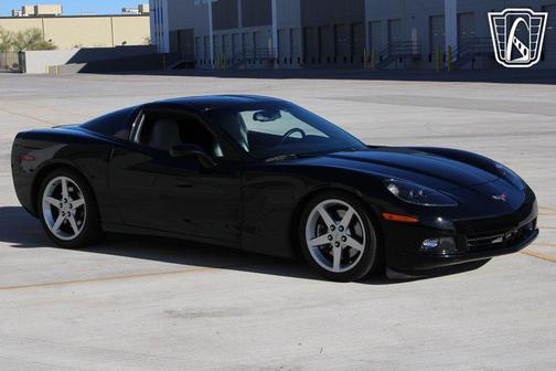 2005 Chevrolet Corvette Base