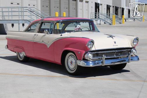 1955 Ford Crown Victoria Base