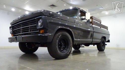 1967 Ford F100 Base