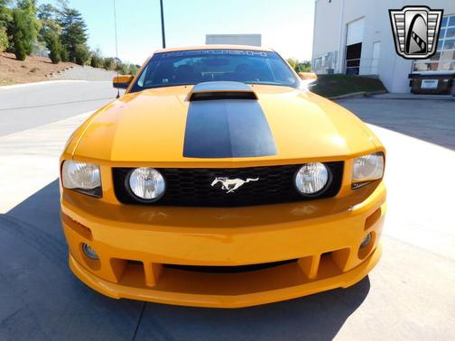 2007 Ford Mustang Base