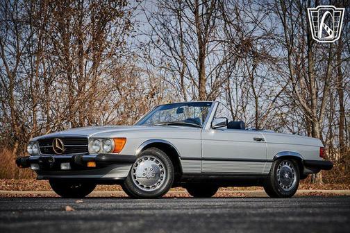 1988 Mercedes-Benz 560SL 