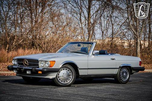 1988 Mercedes-Benz 560SL 