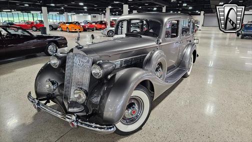 1937 Packard Super Eight