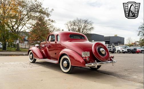 1935 Chevrolet Master Deluxe Base