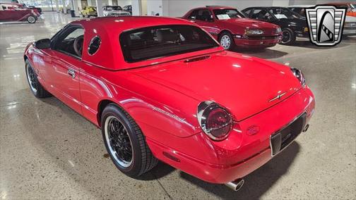 2005 Ford Thunderbird