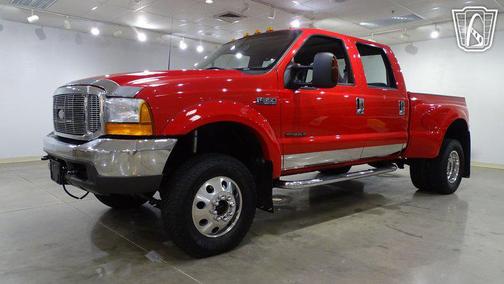 Red Clearcoat 2000 Ford F-350