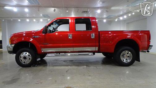 Red Clearcoat 2000 Ford F-350