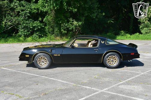 1977 Pontiac Firebird 