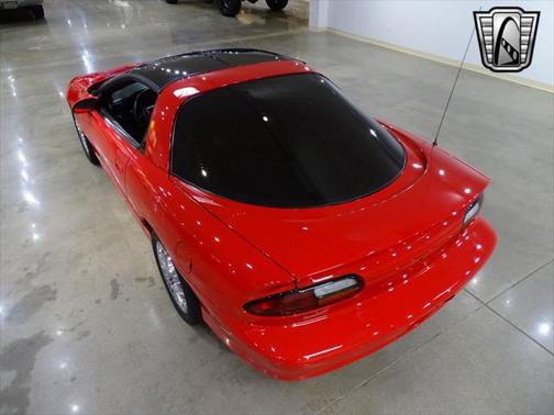 2002 Chevrolet Camaro Base