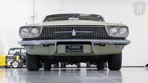 Sauterne Gold 1966 Ford Thunderbird Base