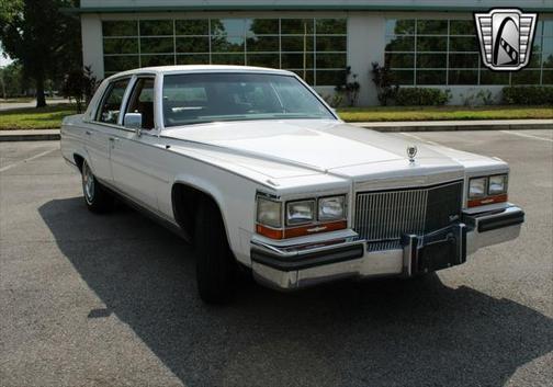 1989 Cadillac Brougham 