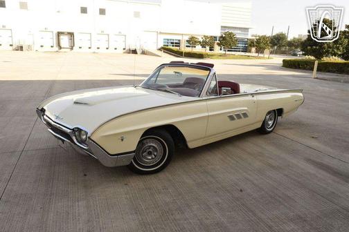 1963 Ford Thunderbird Base