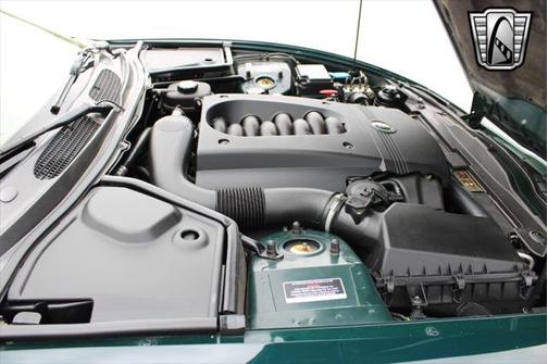 2003 Jaguar XK8
