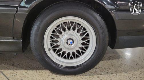 Jet Black 1997 BMW 740