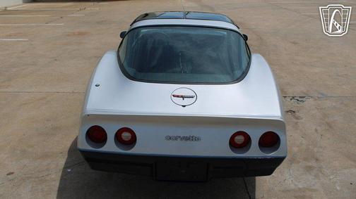 SILVER 1981 Chevrolet Corvette Coupe