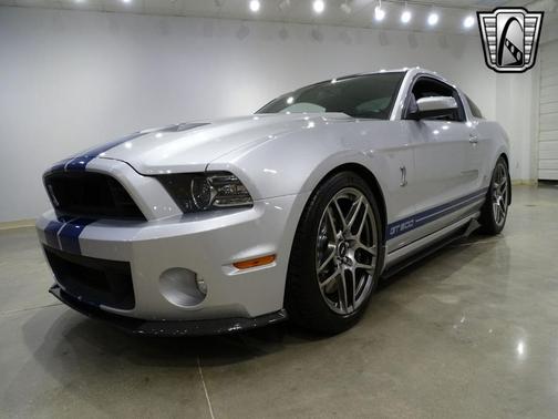 2013 Ford Shelby GT500 Base