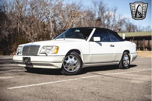 1995 Mercedes-Benz E-Class