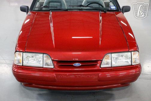 1992 Ford Mustang LX 5.0L Sport
