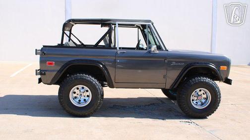 Gray 1974 Ford Bronco