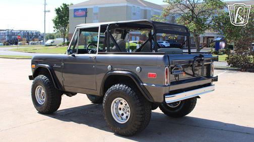 Gray 1974 Ford Bronco