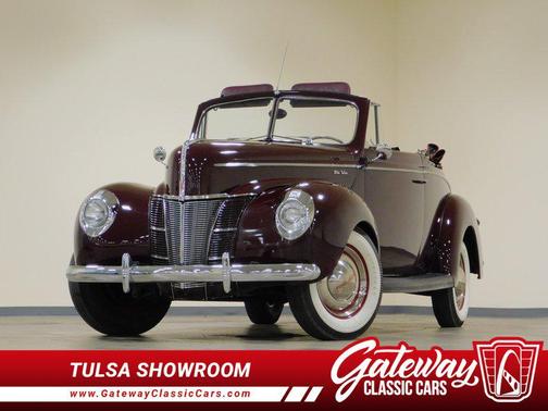 1940 Ford Deluxe Base