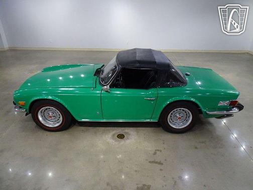 1975 Triumph TR6 Base