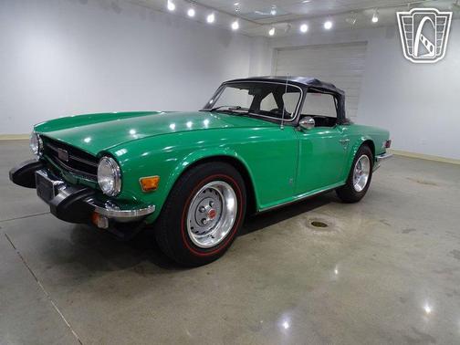 1975 Triumph TR6 Base
