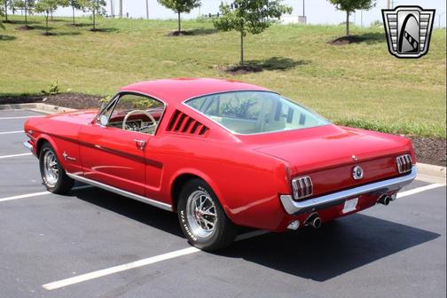 1965 Ford Mustang Base