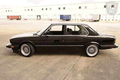 1985 BMW 528 