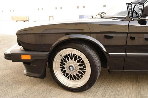 1985 BMW 528
