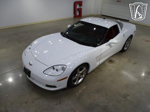 2005 Chevrolet Corvette Base