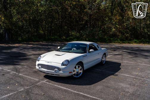 2002 Ford Thunderbird Base