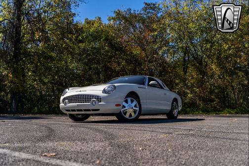 2002 Ford Thunderbird Base