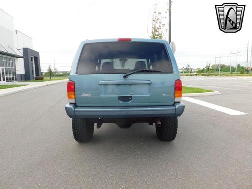 1998 Jeep Cherokee 