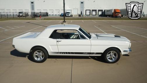 1965 Ford Mustang Base