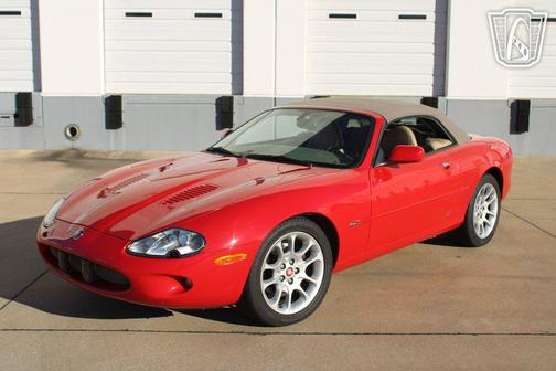 2000 Jaguar XKR Base